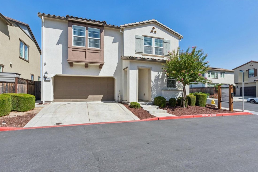 House in Gilroy, California, United States 3 - 18899836