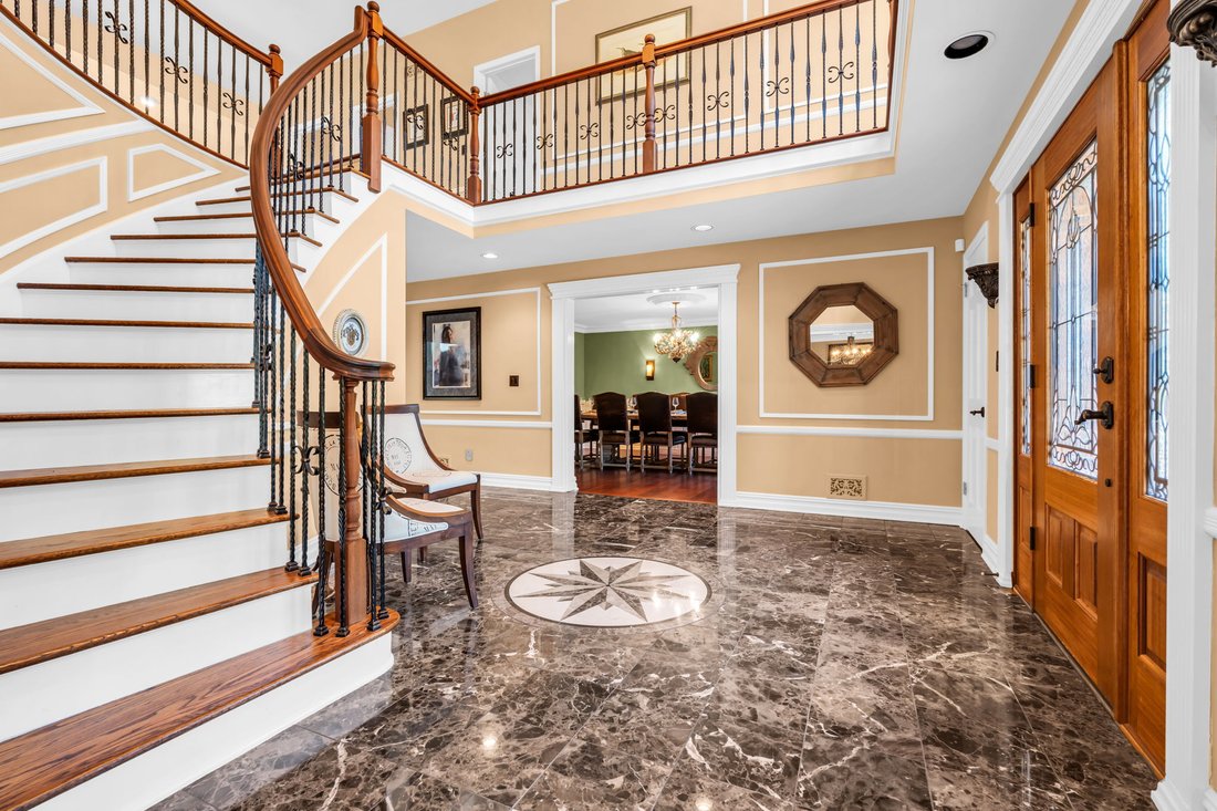 House in Holmdel, New Jersey, United States 2 - 18895521
