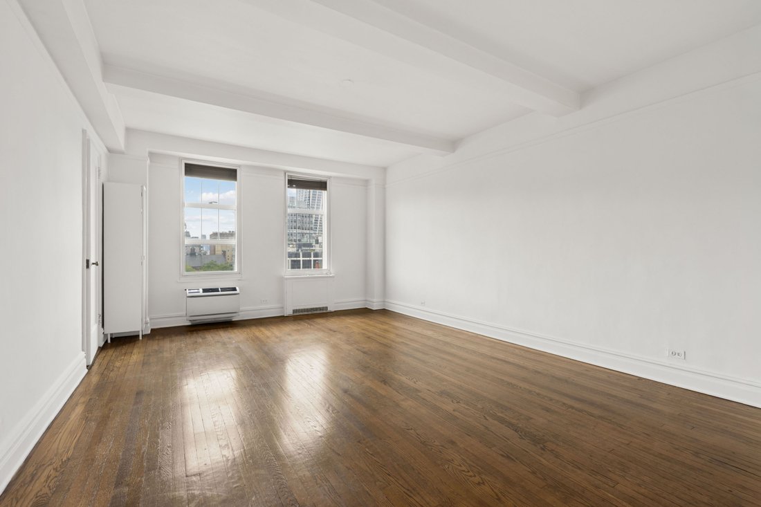 Co Op in New York, New York, United States 2 - 18902471