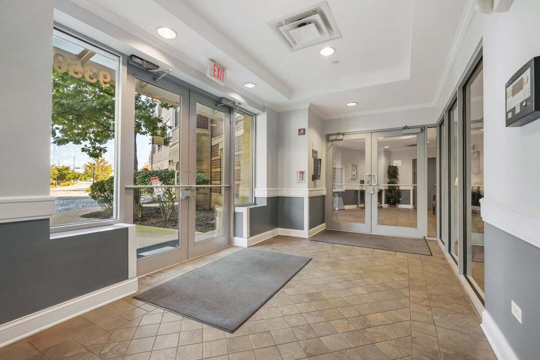 Condo in Wilmette, Illinois, United States 5 - 18896611