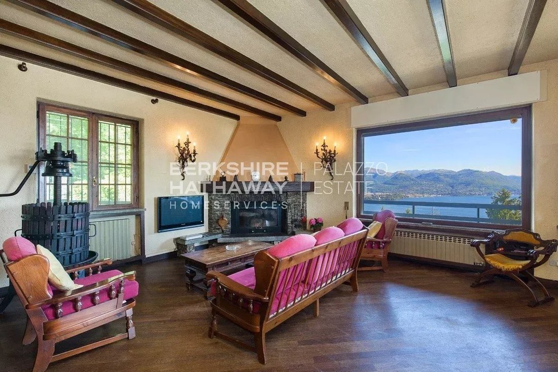 Villa in Stresa, Piemont, Italien 4 - 18898004