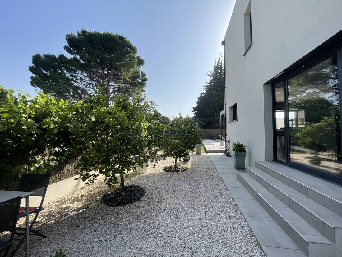 Villa in Saint-Cyprien, Occitania, France 3 - 16822509