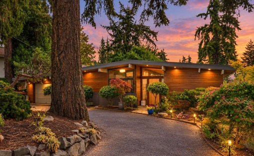 House in Mercer Island, Washington, United States 1
