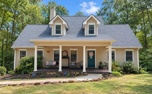 House in Clarkesville, Georgia, United States 1