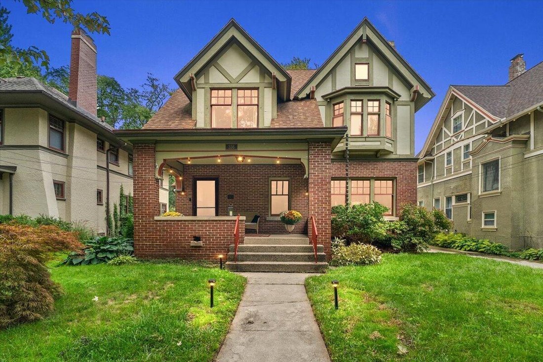House in Grand Rapids, Michigan, United States 2 - 18900678