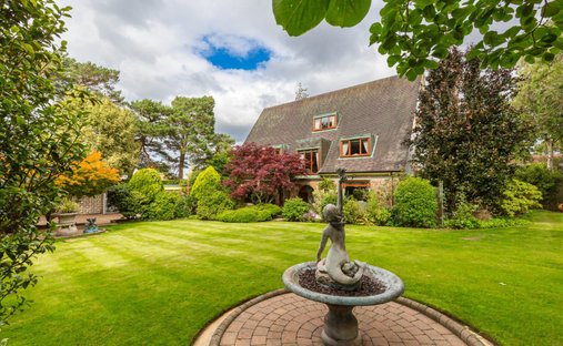 House in Bonaly, Edinburgh County, Scotland 1