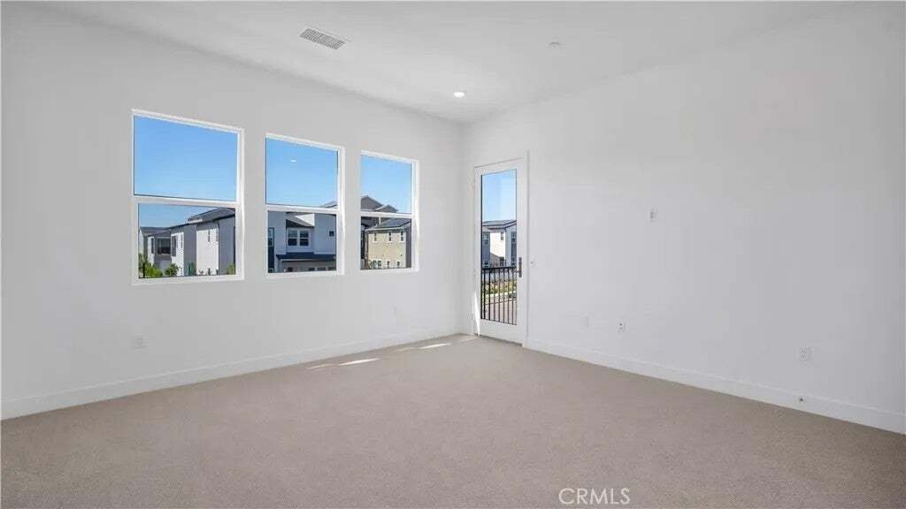 Condominio en Irvine, California, Estados Unidos 5 - 18899883