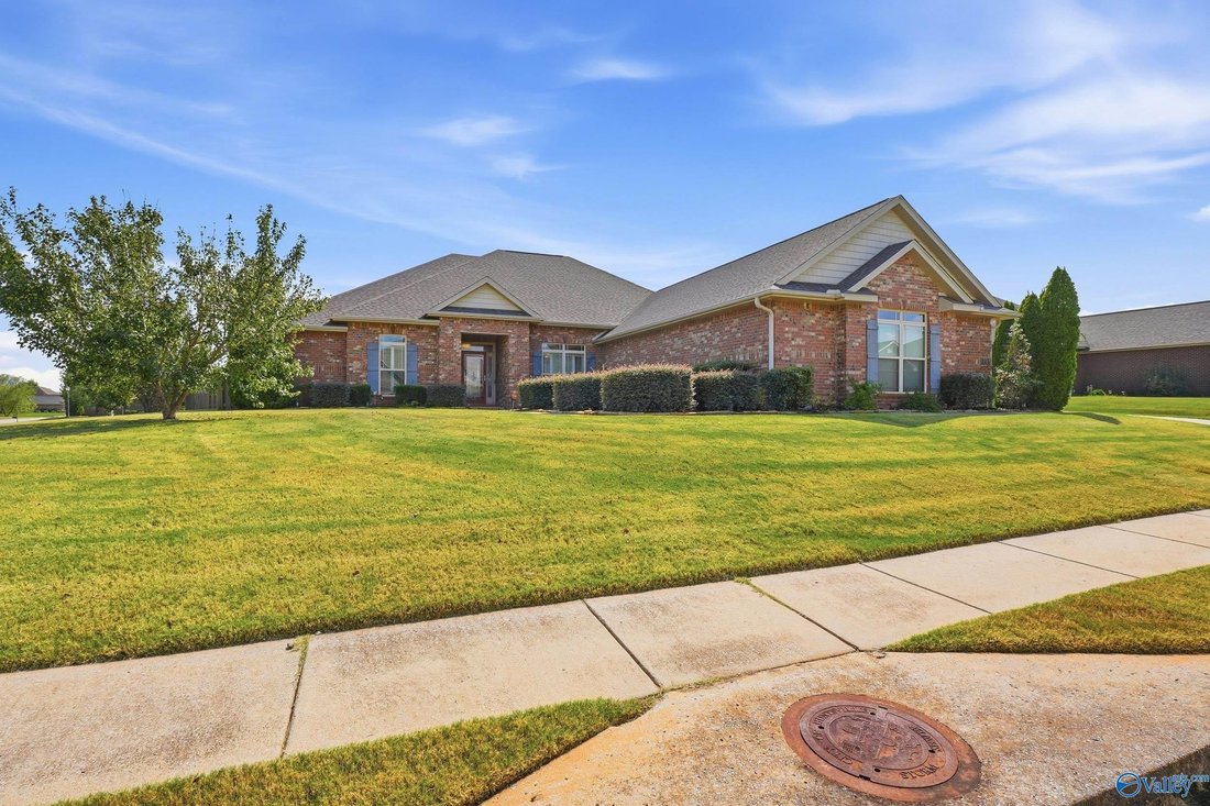 House in Redstone Arsenal, Alabama, United States 2 - 18898705