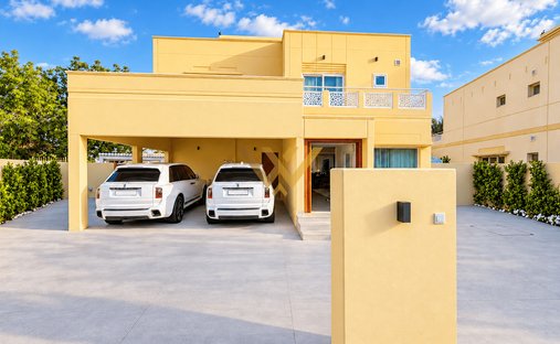 Villa in The Meadows, Emirato di Dubai, Emirati Arabi Uniti 1