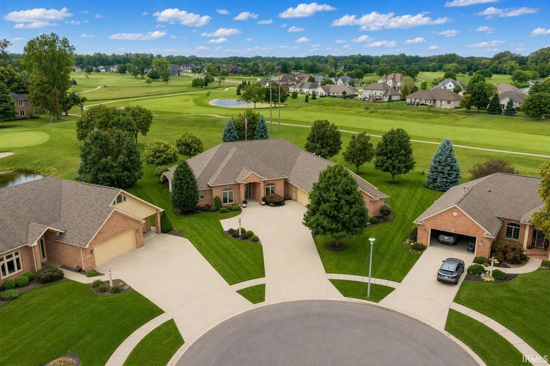 Condo in Auburn, Indiana, United States 1 - 18902065