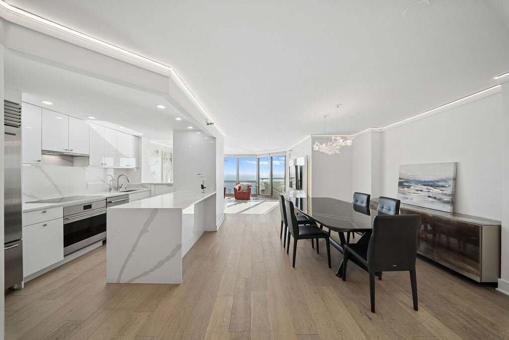Condo in Chicago, Illinois, United States 2 - 18900445