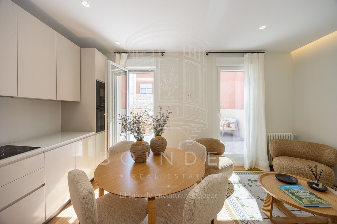 Penthouse in Chamberi, Madrid, Spain 3 - 18902060