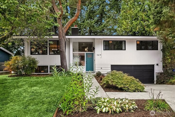 House in Bellevue, Washington, United States 1 - 18902692