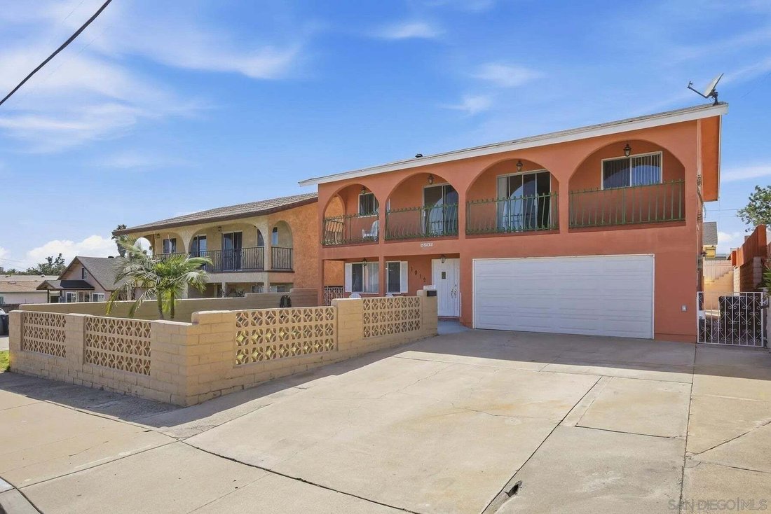Imperial Beach, California, United States 3 - 18899895
