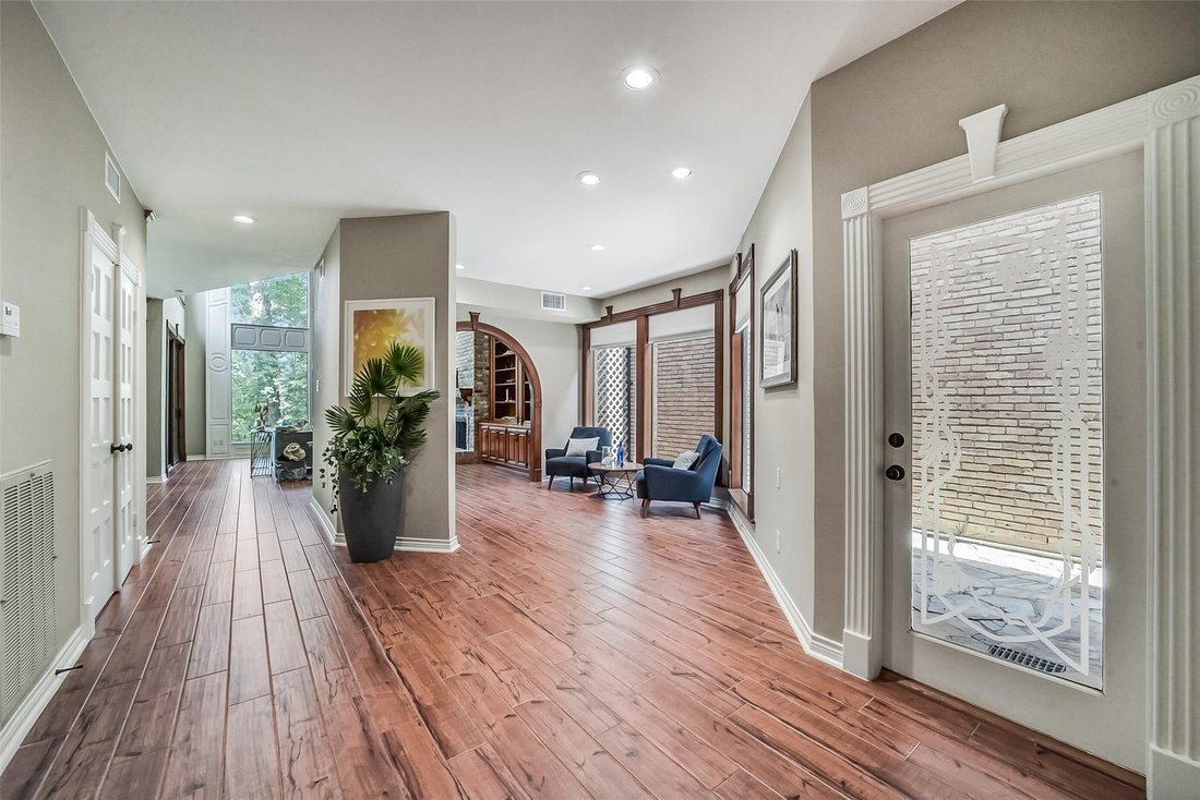 House in Houston, Texas, United States 4 - 18900777