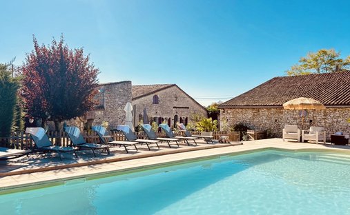 House in Saint-Andre-et-Appelles, Nouvelle-Aquitaine, France 1