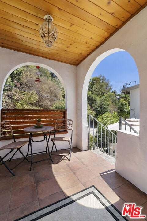 House in Los Angeles, California, United States 5 - 18899419