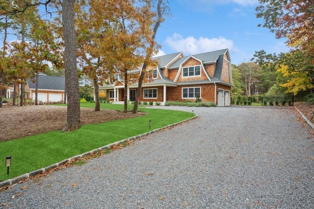 Westhampton, New York, United States 1 - 18900926