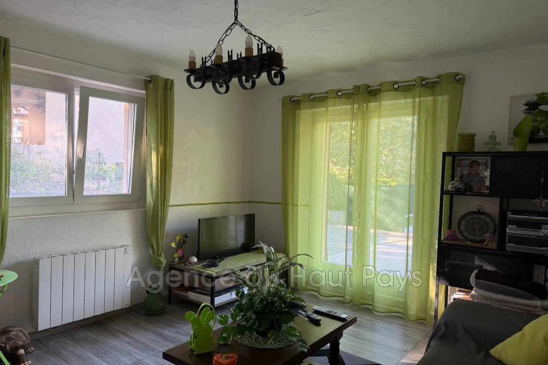 Villa a Saint-Cézaire-sur-Siagne, Provenza-Alpi-Costa Azzurra, Francia 5 - 18896955