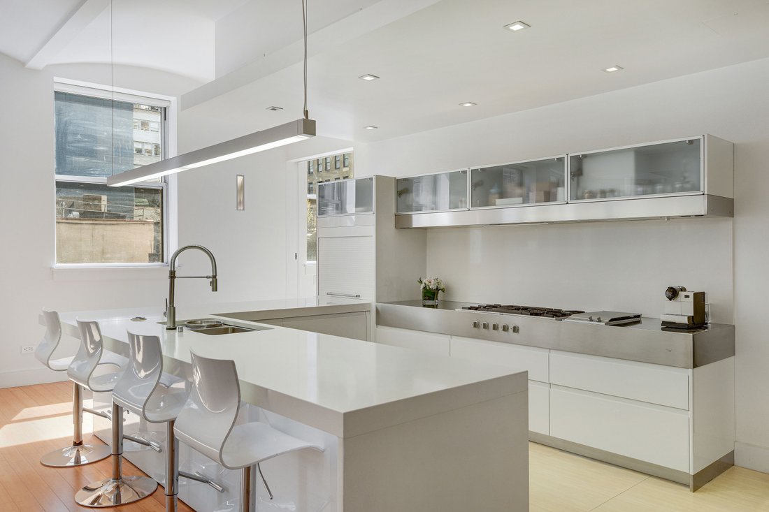 Condo in New York, New York, United States 5 - 18902489