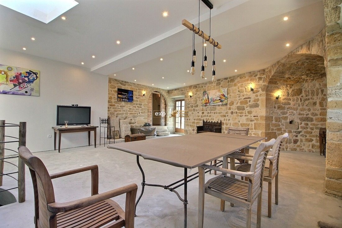 Maison à Alleins, Provence-Alpes-Côte d'Azur, France 1 - 18415983