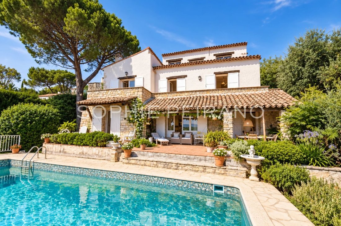 Villa en Cannes, Provenza-Alpes-Costa Azul, Francia 2 - 18897777