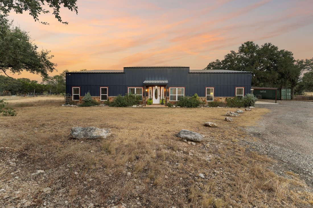 Farm Ranch in Bulverde, Texas, United States 2 - 18902220