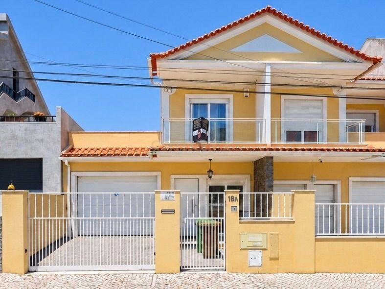 Villa in Amora, Setúbal Municipality, Portugal 1 - 18400163