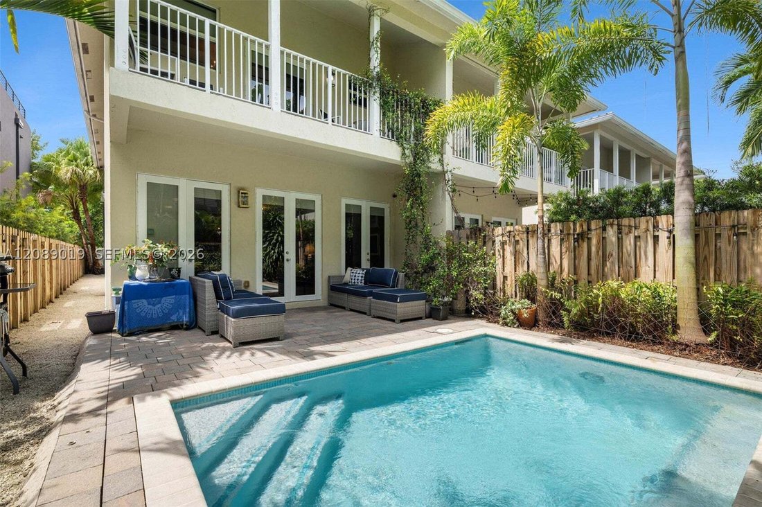 Townhouse in Miami, Florida, United States 1 - 18899728