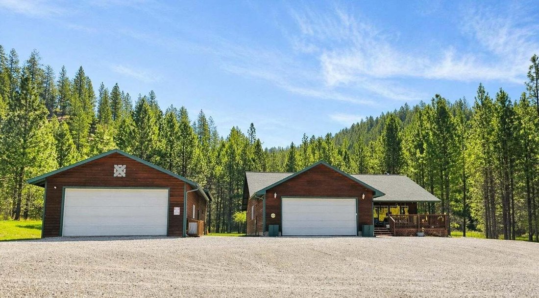 House in Springdale, Washington, United States 1 - 17737123