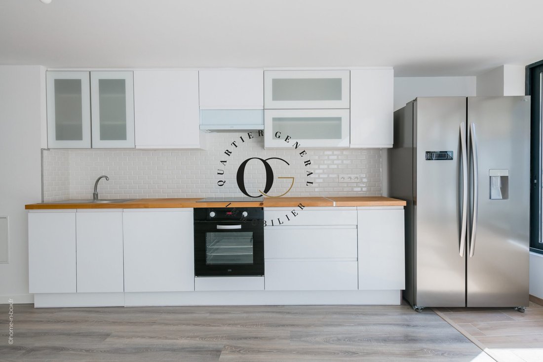Apartment in Arrondissement of Bobigny, Ile-de-France, France 4 - 18902308