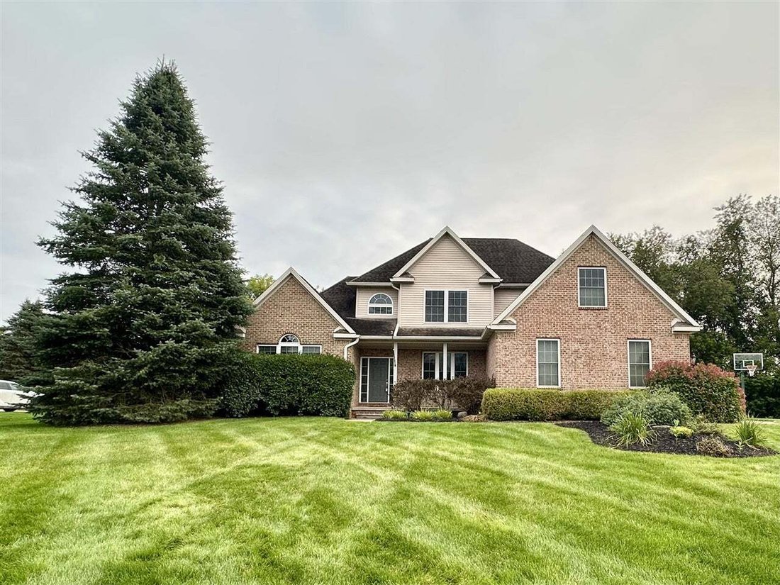 House in South Lyon, Michigan, United States 1 - 18900670