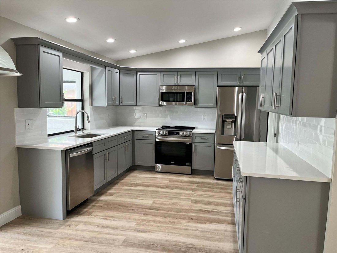 House in Coral Springs, Florida, United States 3 - 18900289