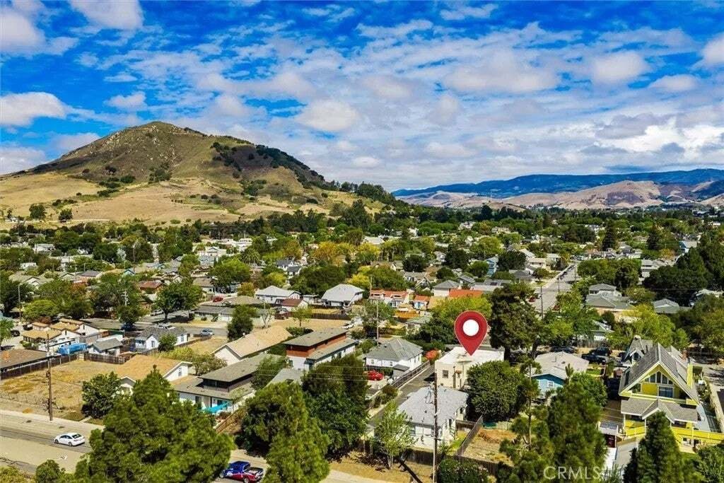 San Luis Obispo, California, United States 3 - 18900232