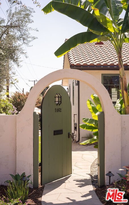 House in Altadena, California, United States 2 - 18900174