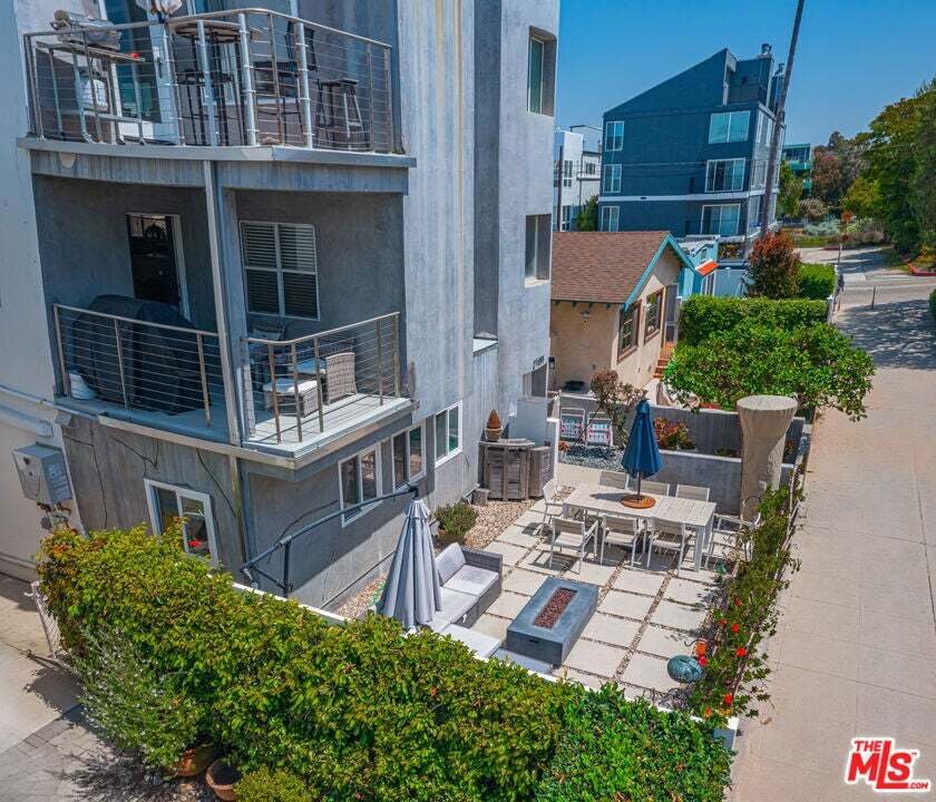 Marina del Rey, California, United States 4 - 18899439