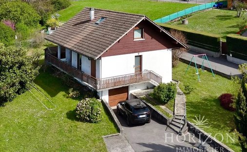 House in Publier, Auvergne-Rhône-Alpes, France 1