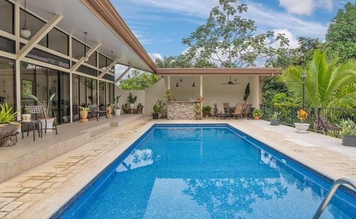 House in Ciudad Colón, San José Province, Costa Rica 1
