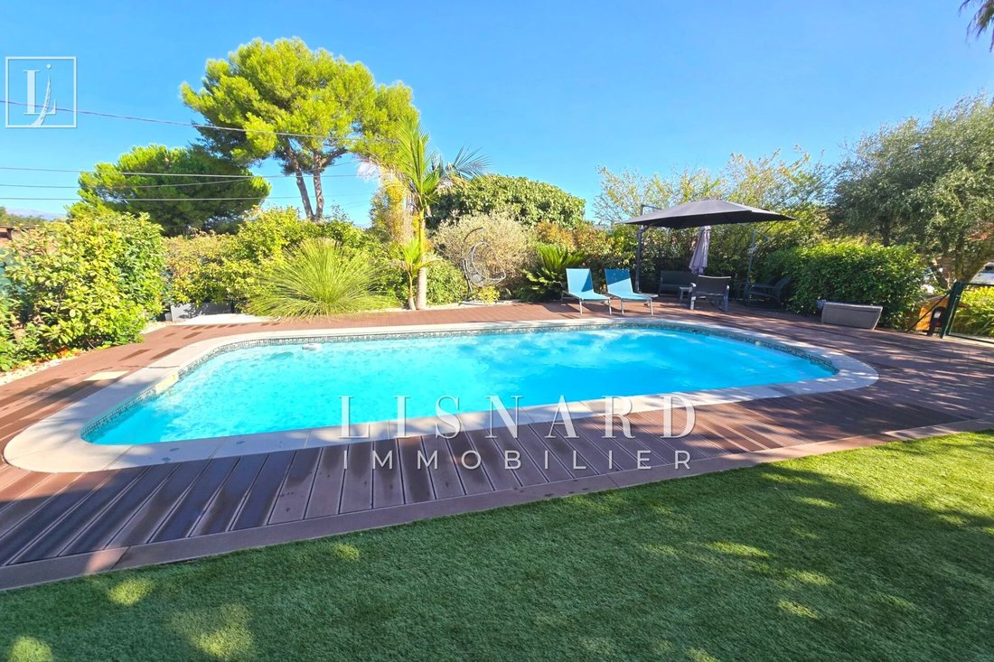 Villa in Les Cougoulins-Rastines, Antibes, Frankreich 1 - 18896963