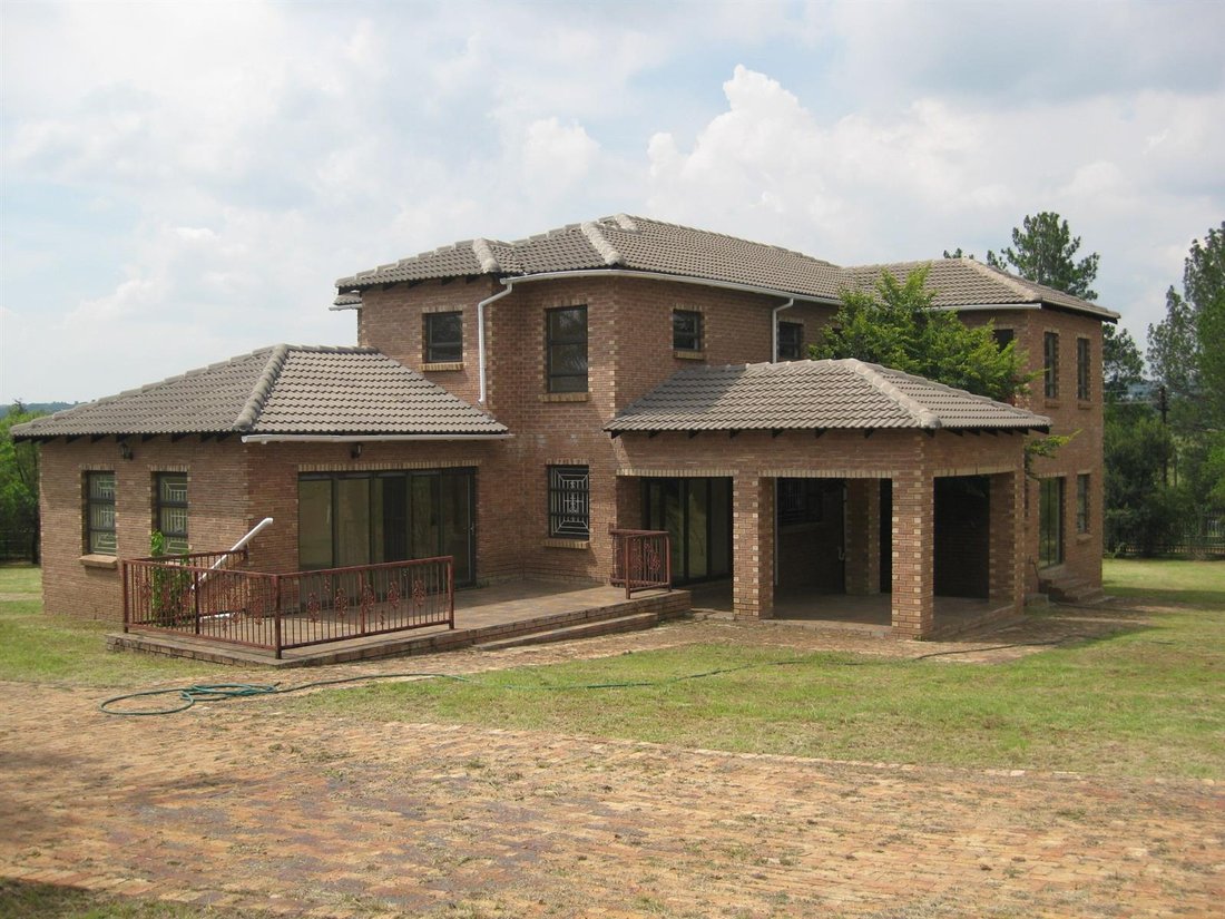 House in Kyalami AH, Gauteng, South Africa 3 - 18900856