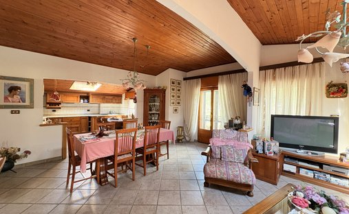 Appartamento a Laggio di Cadore, Veneto, Italia 1