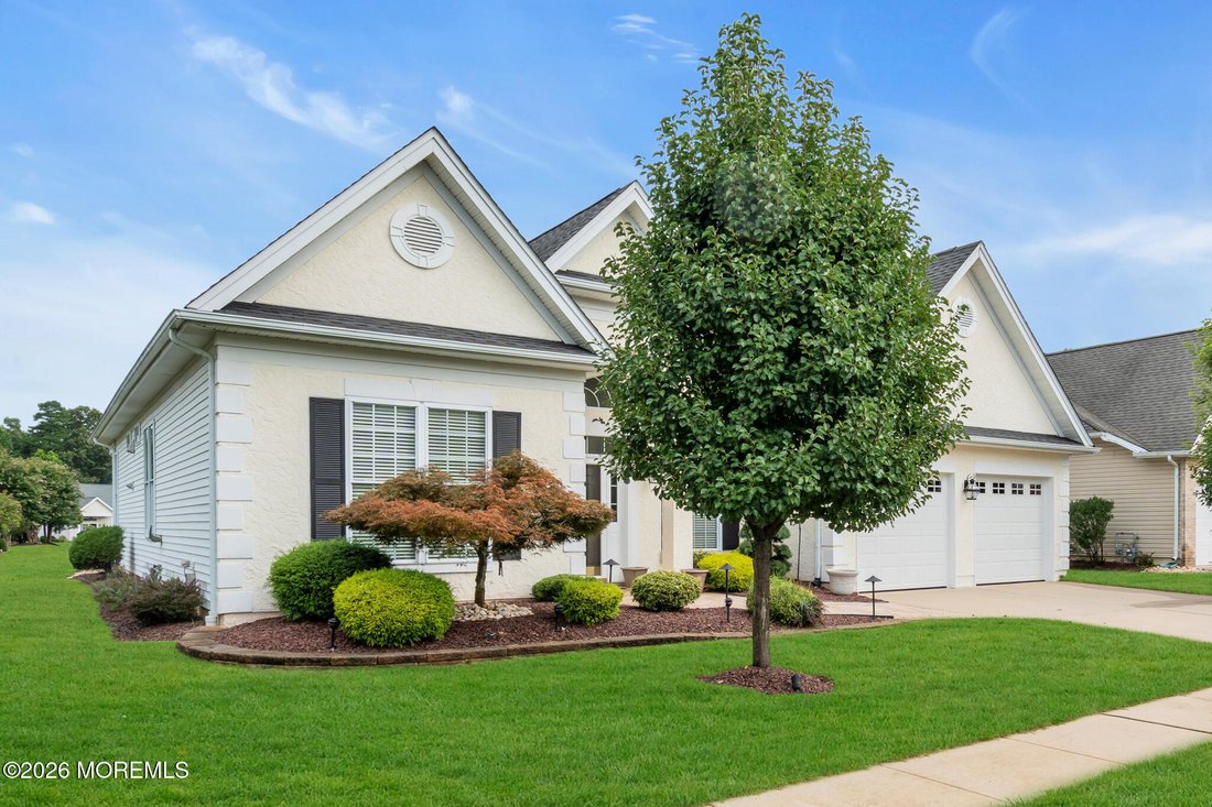 Freehold Township, New Jersey, United States 3 - 18897860