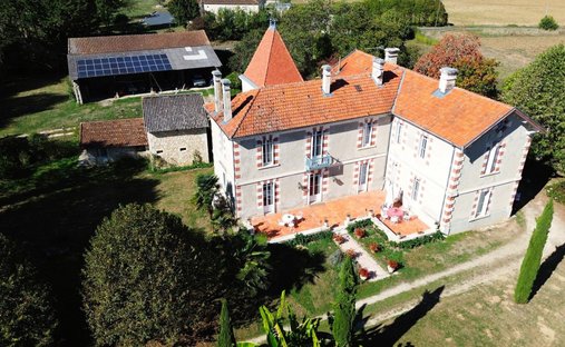 Casa en Pergain-Taillac, Occitania, Francia 1