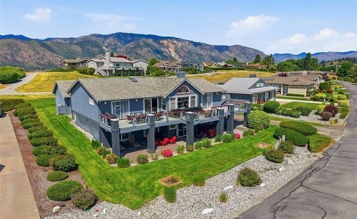 House in Manson, Washington, United States 1
