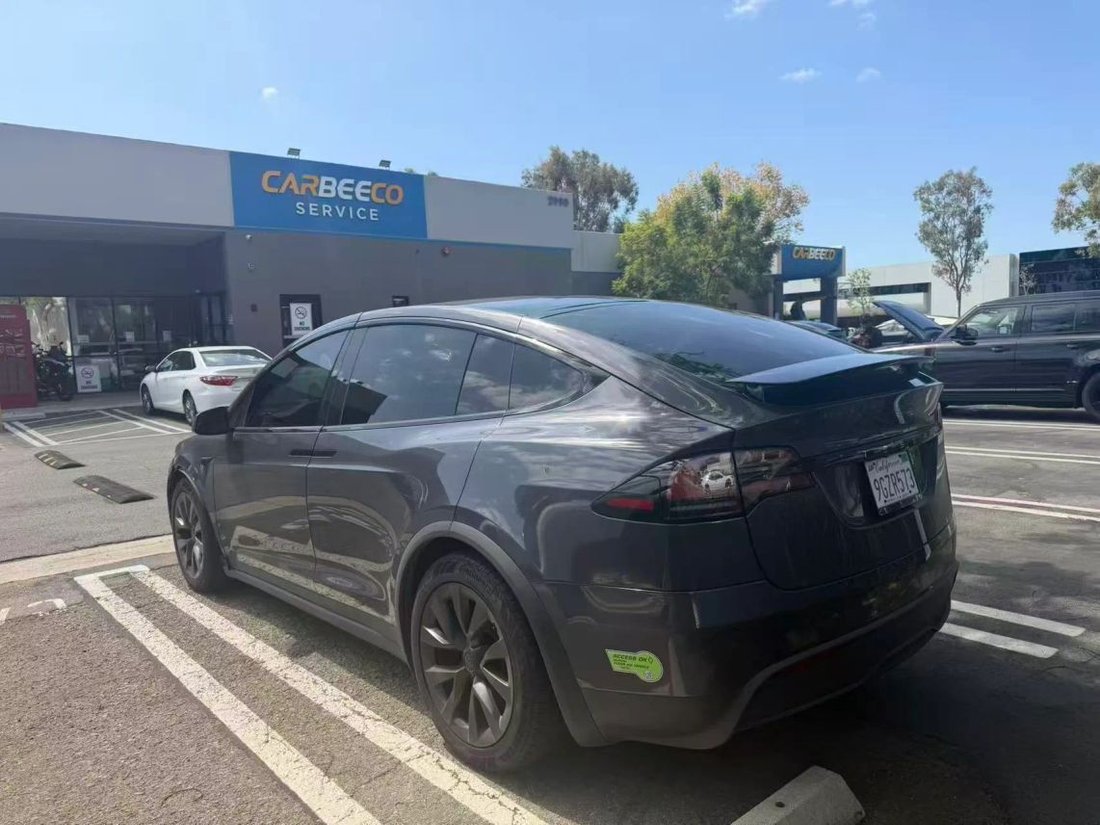 Suv in Costa Mesa, CA, United States 2 - 18894982