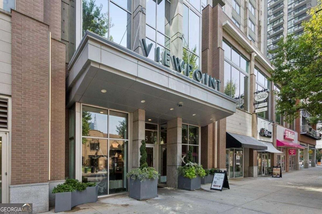 Condo in Atlanta, Georgia, United States 1 - 18900391
