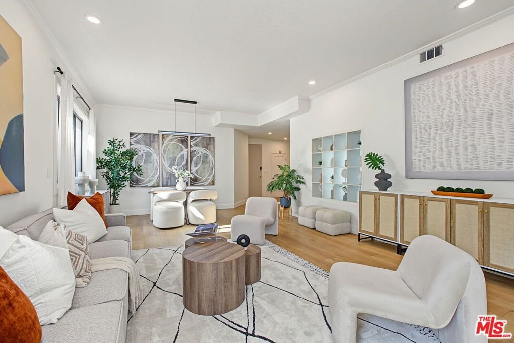 Condo in Los Angeles, California, United States 4 - 18899434