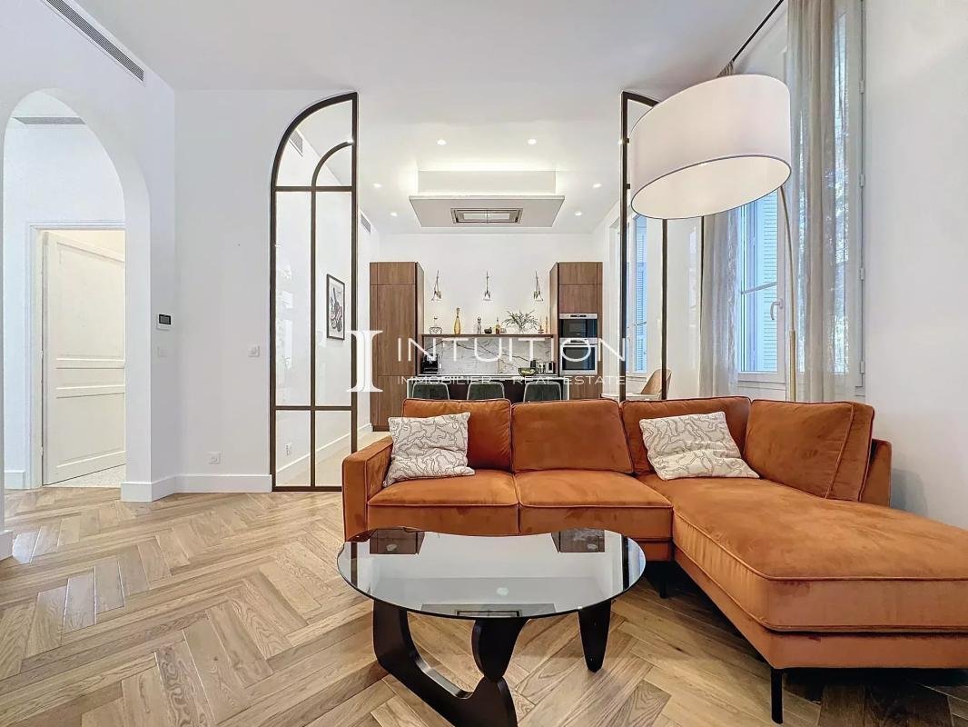 Appartement à Place de Gaulle, Antibes, France 1 - 18897339