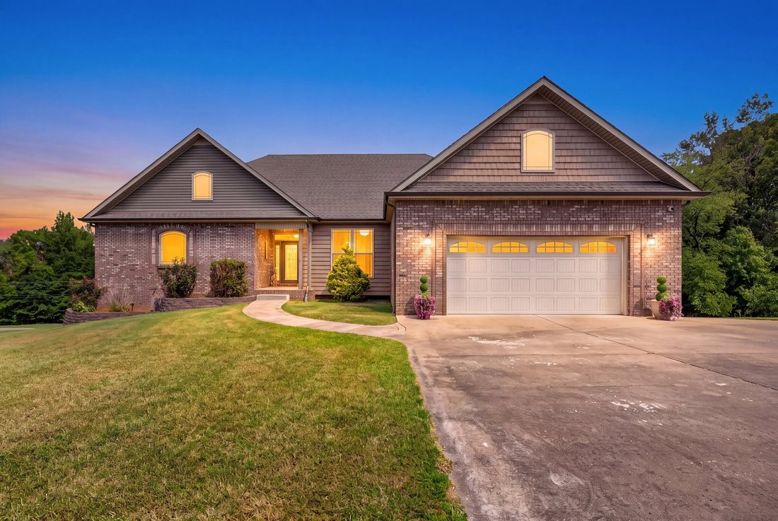 House in Clarksville, Tennessee, United States 3 - 18900010