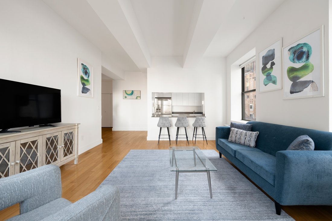 Condo in New York, New York, United States 4 - 18902481